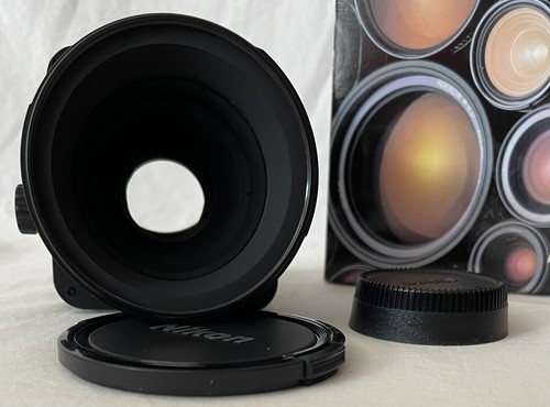 Nikon NIKKOR PC Micro 85mm f/2.8D Lens w/Box, Case, Strap & Caps NEW PERFECT!! - Picture 6 of 9