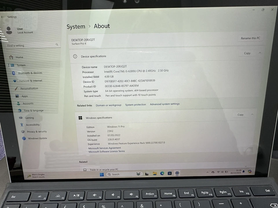 Microsoft Surface Pro 4 2 in 1 Laptop touchscreen i5-6300U 4GB RAM 128GB Win 11 - Image 2 of 4