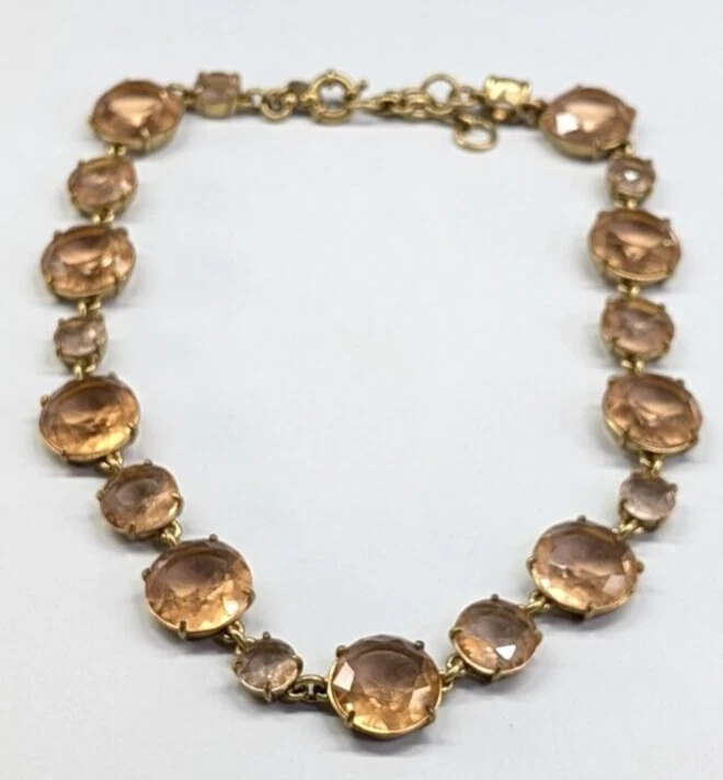 J. Collar ajustable Crew de bronce con estrás de vidrio grueso melocotón/naranja Foto 3 de 4