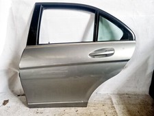 49C* Mercedes W204 C-Klasse Limo Fahrerseite Tür hinten Links F.792 49C* Mercedes W204 C-Klasse Limo Fahrerseite Tür hinten Links F.792