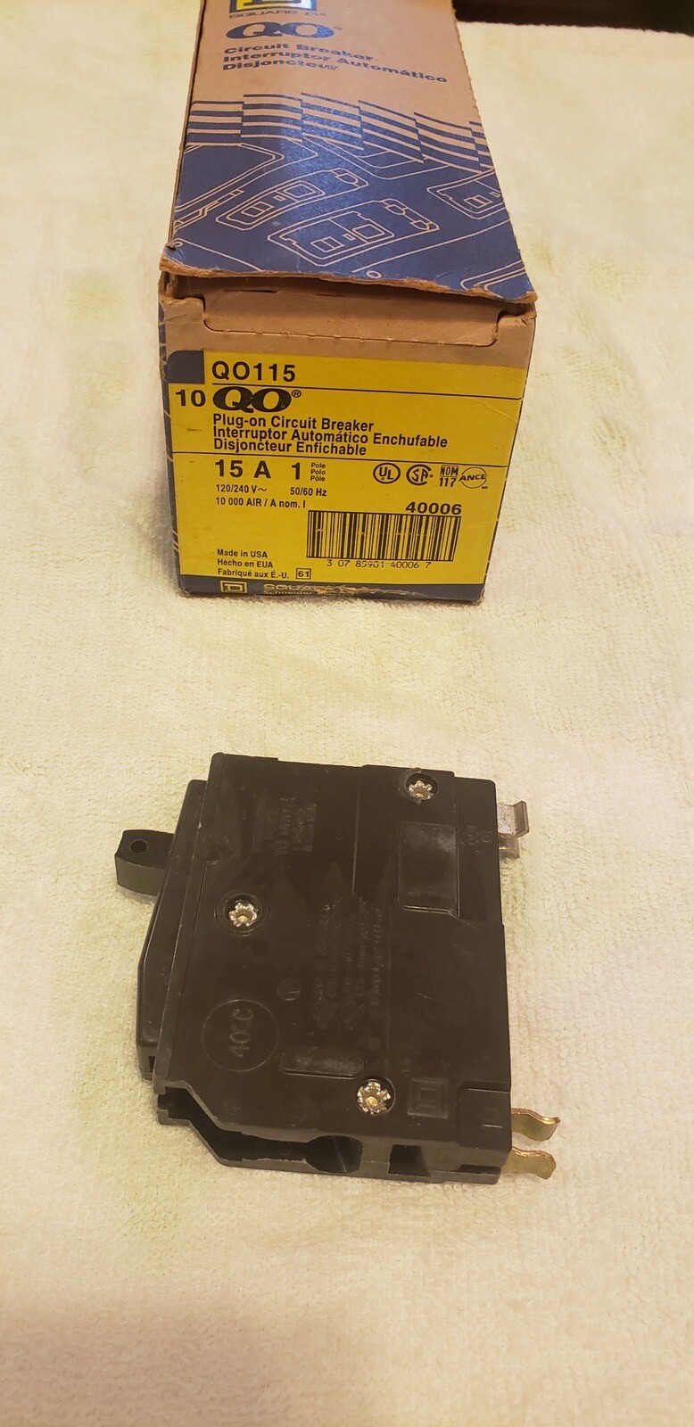 Square D HOM115 Plug-in Mount Standard Miniature Circuit Breaker 1-Pole 15 Amp 120 Volt AC Homeline Set of 3