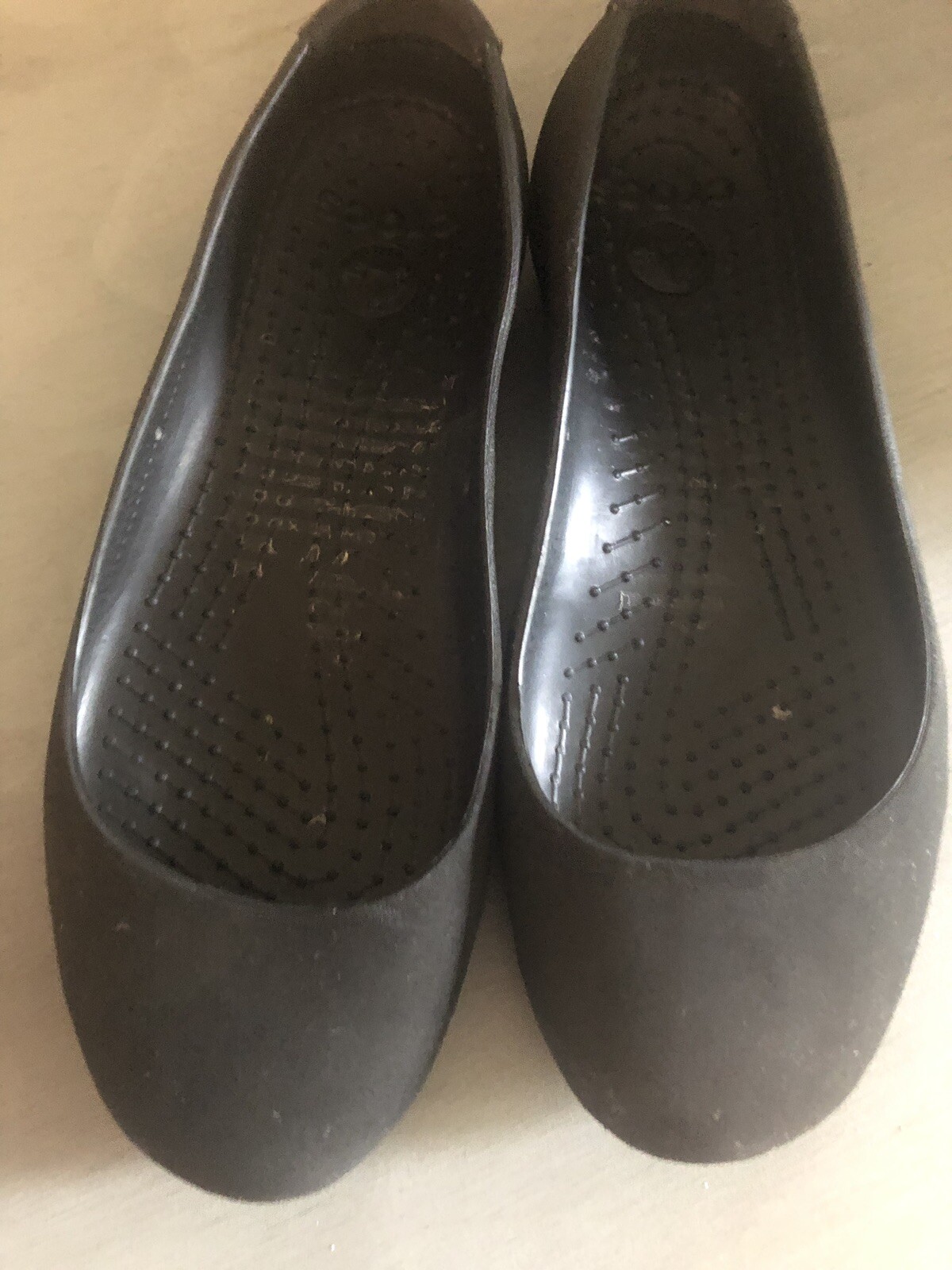 crocs black ballet flats