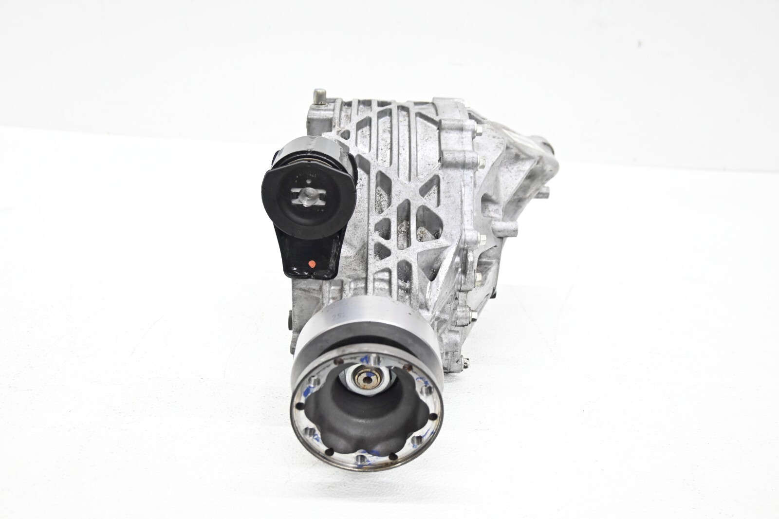 ⭐ 14-22 Maserati Ghibli Rear Suspension Axle Differential Carrier Housing Oem