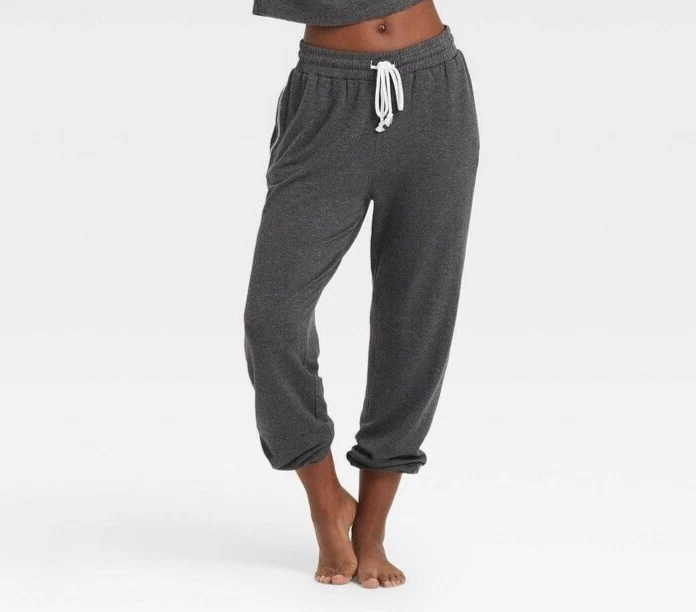 Colsie Women's Gray High-Rise Drawstring Fleece Lounge Jogger Pants Size M
Opens in a new window or