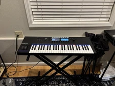 Native Instruments Komplete Kontrol S49 Mk2 Keyboard