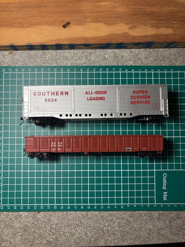 Bachmann All Door Box Car Southern And ATSF Santa Fe Gondola Freight Car Lot