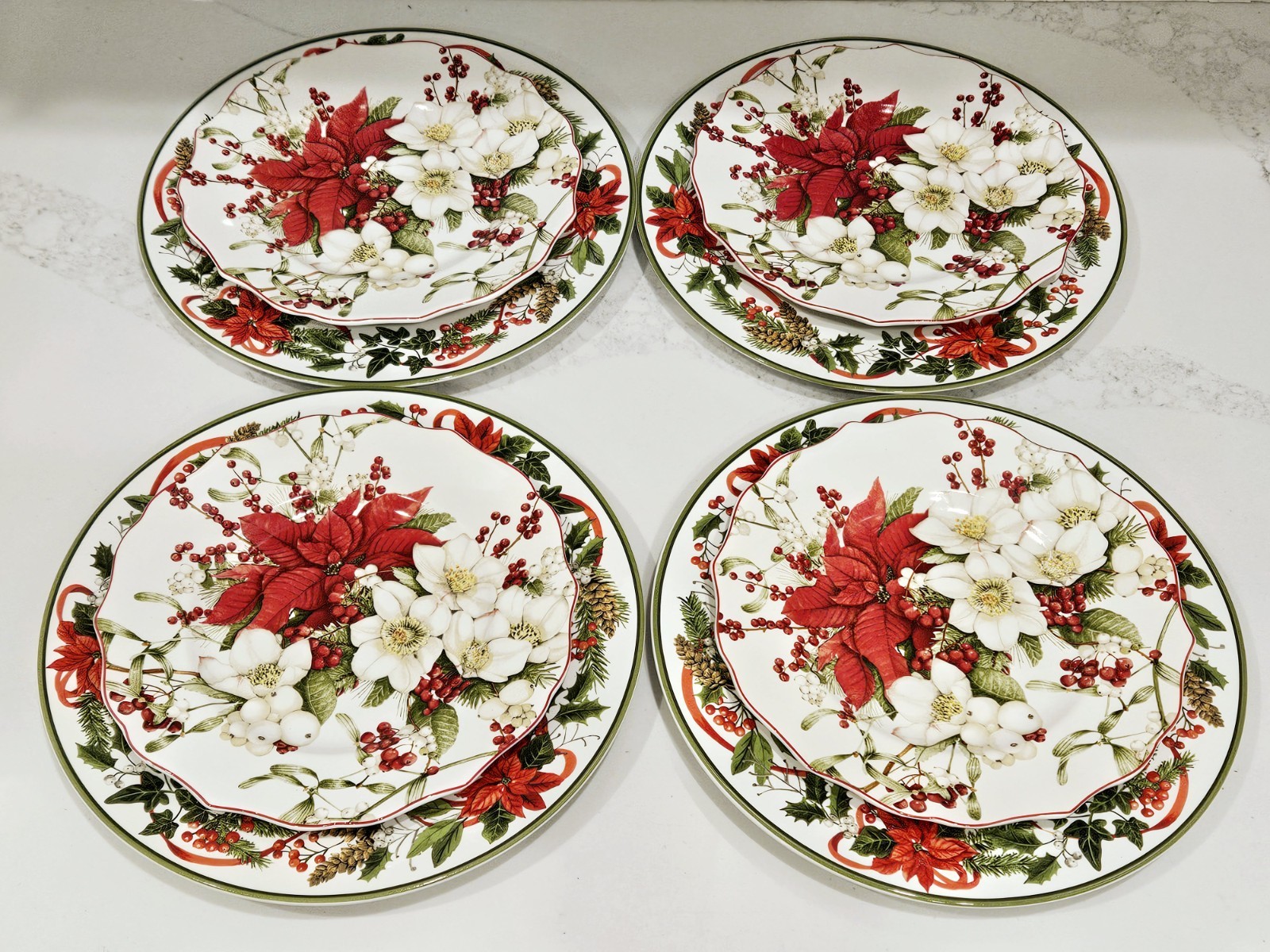 222 Fifth Holiday Festivities 8pc Set 4 Dinner 4 Salad Christmas Plates Porcelai