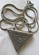 VINTAGE TURKISH OTTOMAN TAWEEZ STERLING SILVER AMULET, 20 GRAMS, 30" CHAIN, USED