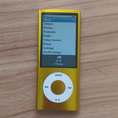 Apple iPod nano A1320 5th Gen 8GB Golden  MP3 Player FM Radio Video Cam (Rare)