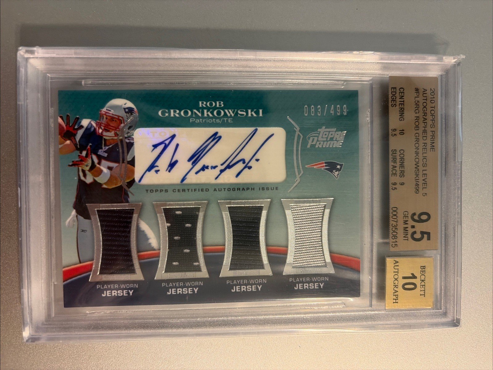 Rob Gronkowski Topps Prime Autograph Relics #PL5RG Base