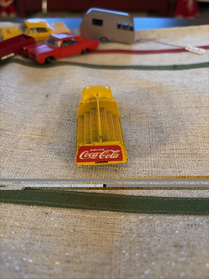 Camion Coca-Cola Lesney Matchbox vintage : Karrier Bantam n° 37 moulé sous pression - France