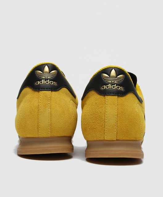 yellow beckenbauer trainers