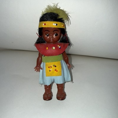 PUPPE INDIANER 7 ZOLL SCHLÄFRIGE KUNSTSTOFFPUPPE SEHR GUTER ZUSTAND U11