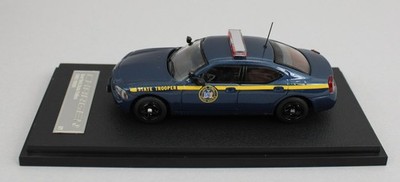 Rollin 1/64 パトカー ミニカー モデルカー 1:64 *ROLLIN DIECAST* Blue NEW YORK STATE TROPPER Dodge Charger