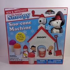 New Cra-Z-Art Peanuts New And Improved The Original Snoopy Sno-Cone Machine