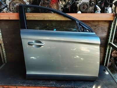 Passenger Right Front Door XC60 Fits 09-13 VOLVO 60 SERIES 617468