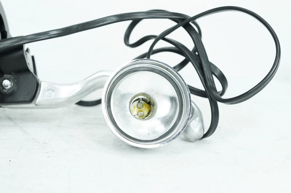 Главный цилиндр и указатели поворота переднего правого тормозного рычага 06 Harley Sportster1200 - Изображение 4 из 4