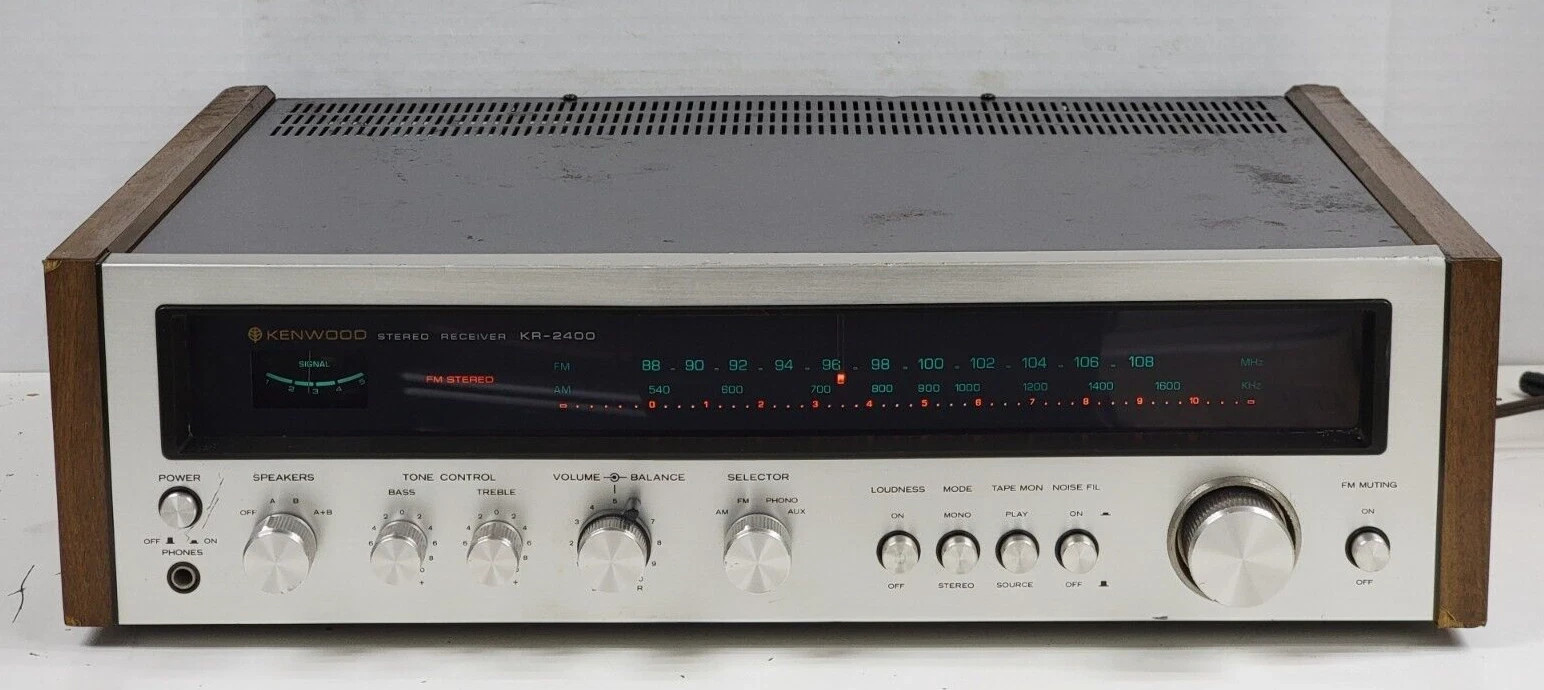 Vintage Kenwood KR-2400 AM-FM Stereo Receiver (Tested/Workin