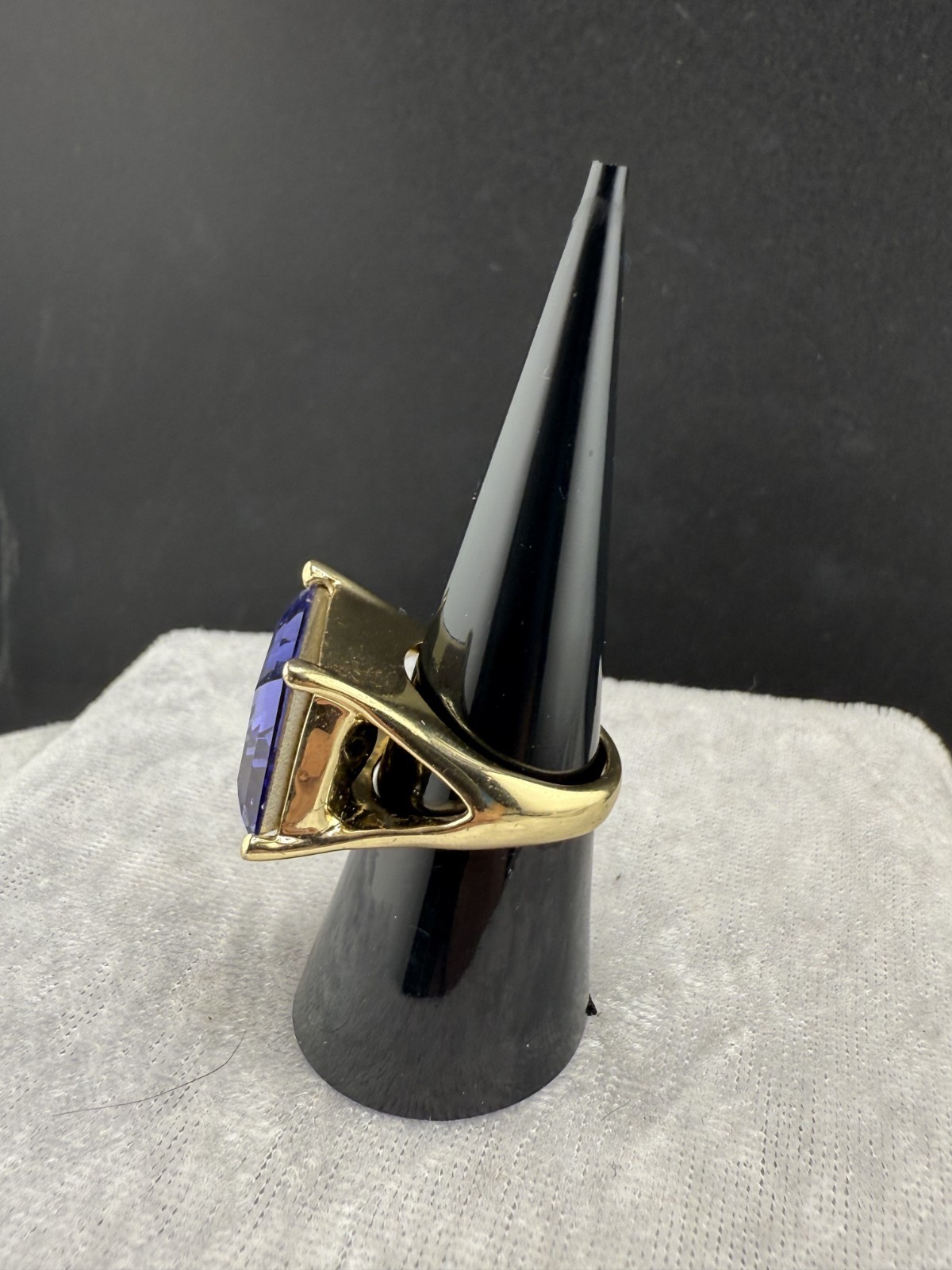 Vintage Statement Ring Blue Rhinestone Chunky Gol… - image 3