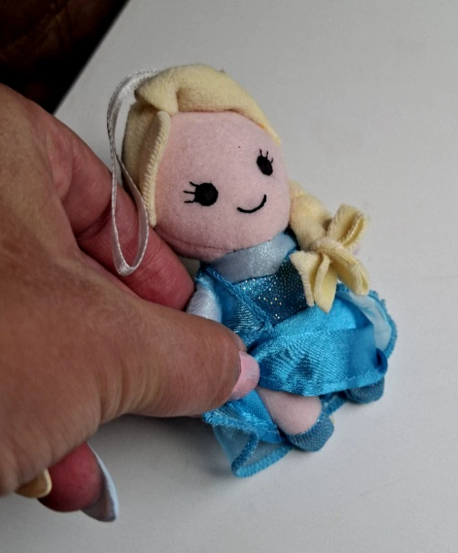 Elsa Eiskönigin Stoff Mädchen Figur Puppe Mini Anhänger 11 cm Disney - Bild 3 von 3