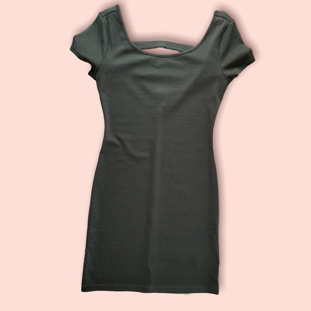 forever 21 grey bodycon dress Gray Shortsleeved Mini Size Small Back Cutouts Maxi dress