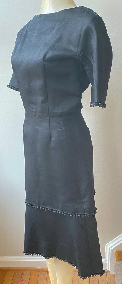 Vestido de gabardina de seda de los años 60 con flecos de pompón Saks Fifth Avenue WW145 Foto 4 de 4