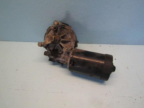 Mercedes Benz MB W210 Scheibenwischermotor A0390241420
