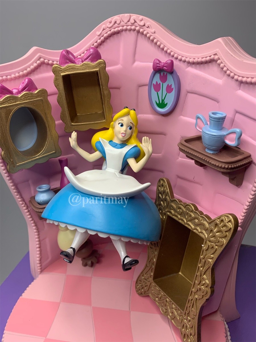 Disney Store Japan Alice Accessory Stand Alice in Wonderland 70