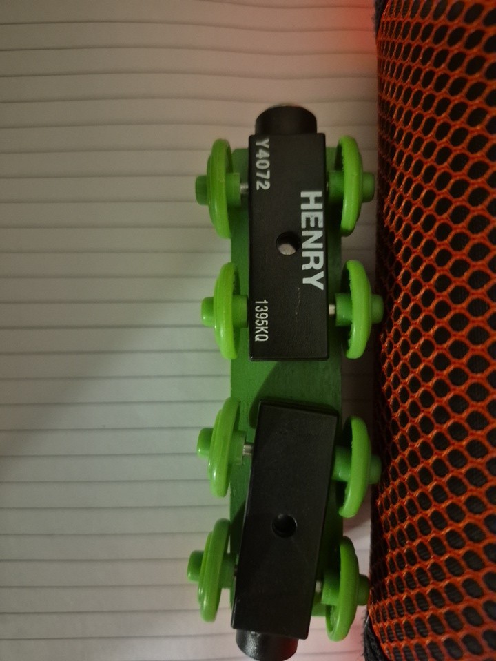 Thomas and Friends Wooden Railway Henry 2003 Train Engine Toy