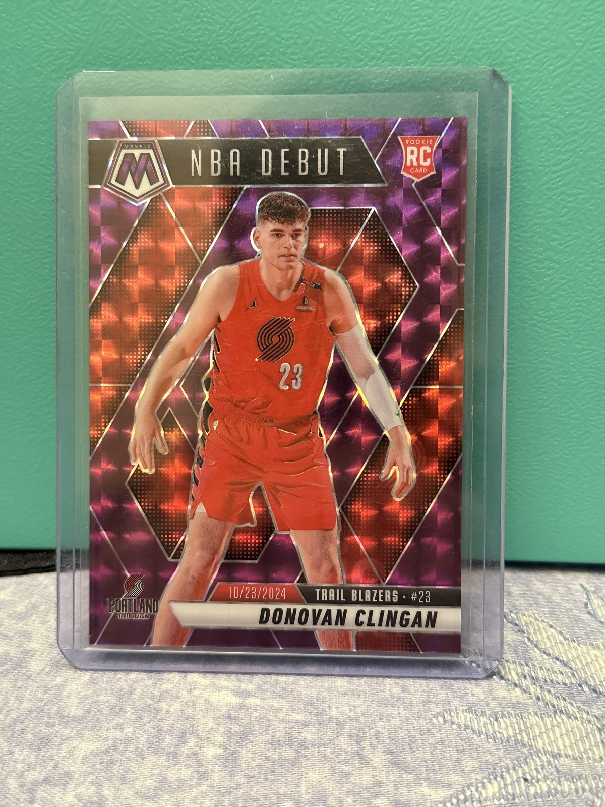 DONOVAN CLINGAN 2024-25 MOSAIC NBA DEBUT ROOKIE PURPLE PRIZM RC /99