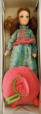Boxed 1971 Hasbro THE WORLD OF LOVE - Called FLOWER Beautiful Doll - Very RARE 