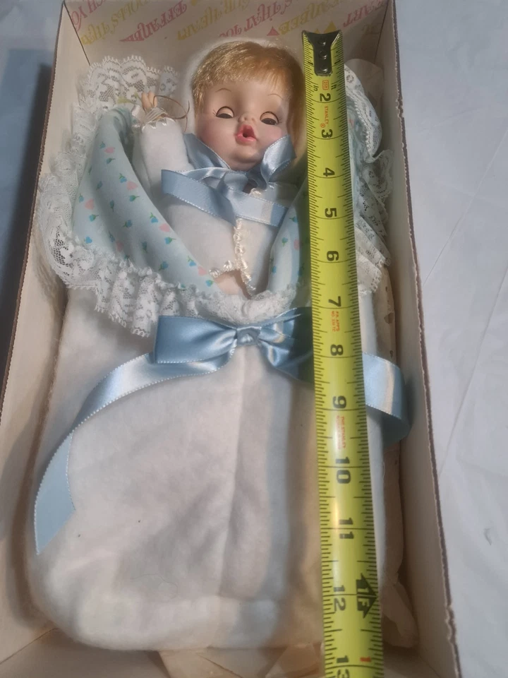 Muñeca bebé rubia vintage Effanbee 11" con caja original # 6159 Foto 4 de 4