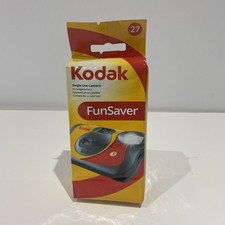 KODAK Fun Saver 27exp SINGLE USE DISPOSABLE CAMERA  - Develop Before 11/25 - New