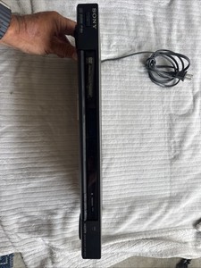 Sony CD/DVD PLAYER. DVP-NS77H