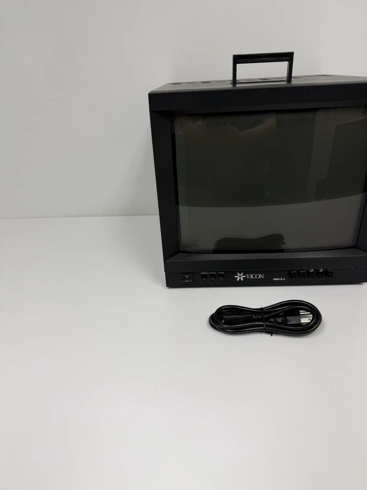 Vicon VM615-3 21" Pro CRT RGB/SCART S-Video + BNC Arcade Retro Gaming Parts Only - Image 2 of 4