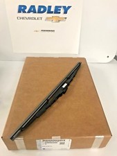 GM OEM Wiper-Rear Window Blade 22956295 B207