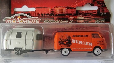 Majorette 30240 Vintage Style VW Kombi Red Trailer / Caravan 1:59 Diecast Model