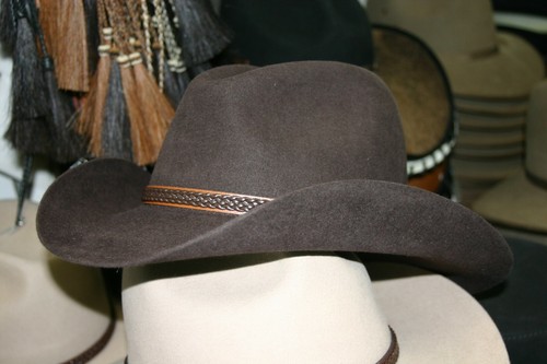 Akubra Kiandra Front Mule Kick custom 