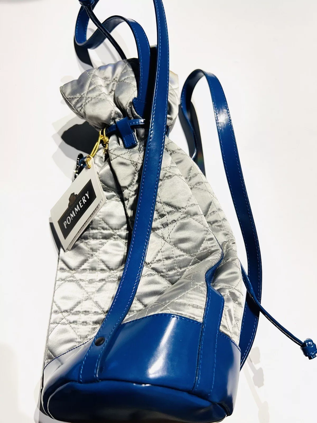 Sac à dos satiné matelassé Christian Dior Pommery cuir bleu gris matelassé