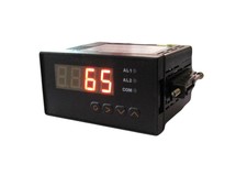 Digital Temperature Gauge For K Type Egt Sensors 2 Alarm Outputs 12vdc Digital Temperature Gauge For K Type Egt Sensors 2 Alarm Outputs 12vdc