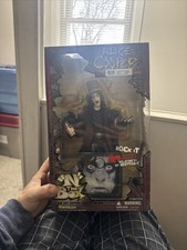 Art Asylum Alice Cooper Rock 