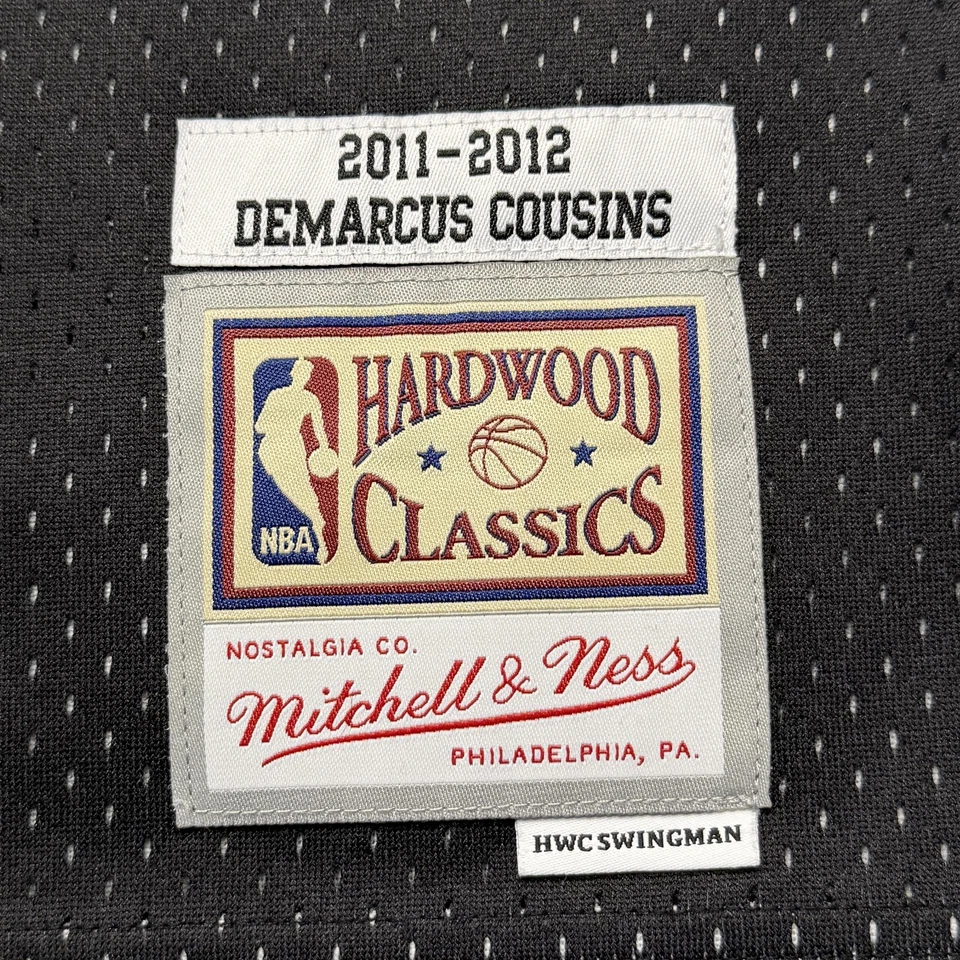 Sacramento Kings Jersey Mens Small Black NBA Basketball DeMarcus Cousins 15 - Image 3 of 4