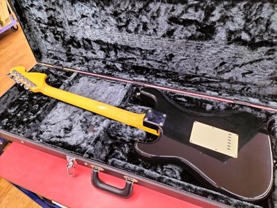 Fender Japan Jimi Hendrix Reverse Head Stratocaster Guitar ST68-RH