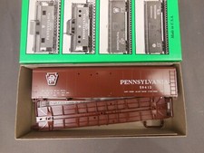 HO SCALE BOWSER PENNSYLVANIA 59412 X-32 50' ROUND ROOF SINGLE DOOR BOX CAR KIT