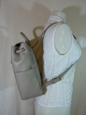 NEW Tory Burch Britten Gray Leather Medium Backpack NEW Tory Burch Britten French Gray Leather Backpack  main image 4