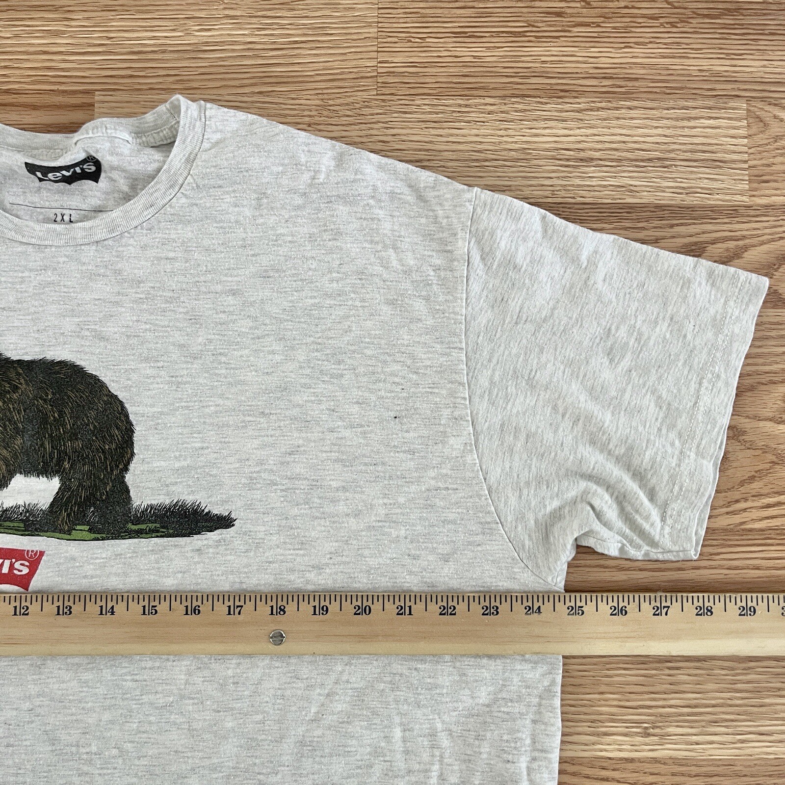 Levi’s California Flag Bear Gray T-Shirt Men’s 2XL image 5