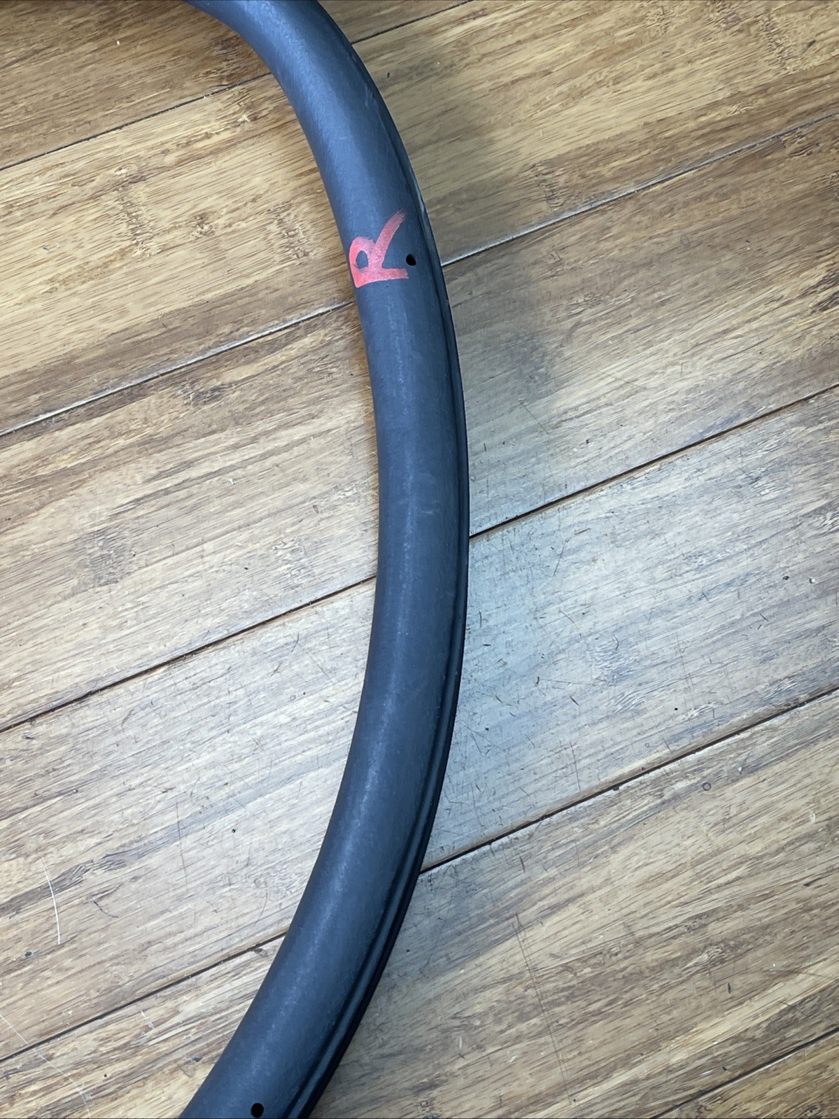 2014-2020 BMW i8 I12 Coupe Front Right Door Body Weatherstrip Seal 7312986 OEM