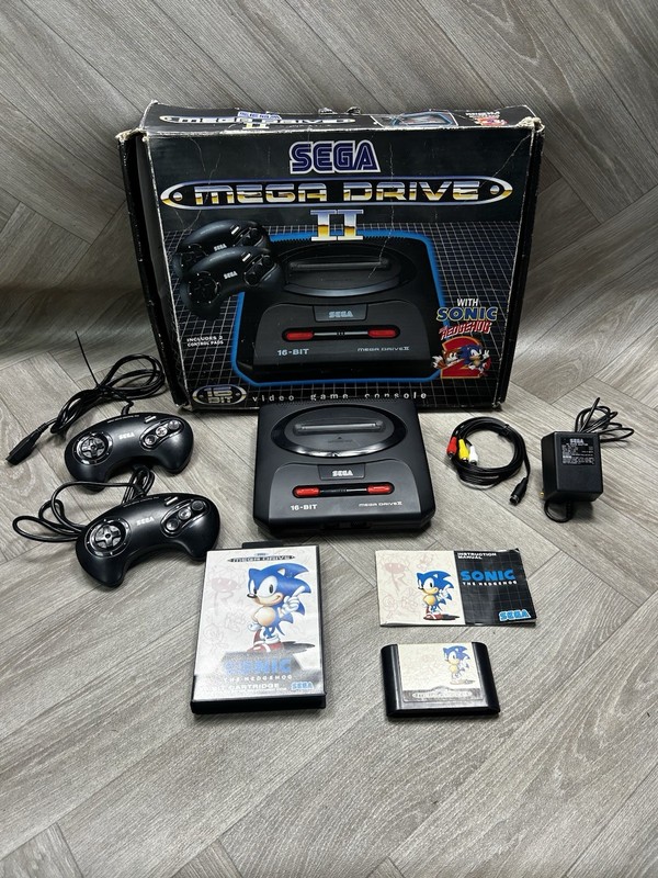 Sega Mega Drive 2 Retro Console with 2 Official Controllers Boxed And Sonic Game