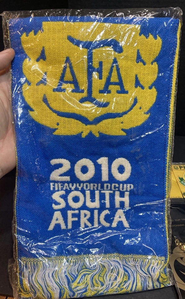 Lot of (13) FIFA World Cup 2010 South Africa Memorabilia Mixed Lot NOS - Image 4 of 4