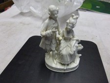 STATUETTE STATUE PORCELAINE CAPODIMONTE NAPLE